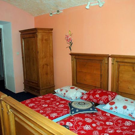 Pension Atelier 12 Prague Ngoại thất bức ảnh