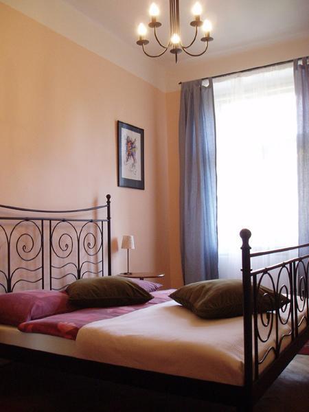 Pension Atelier 12 Prague Ngoại thất bức ảnh
